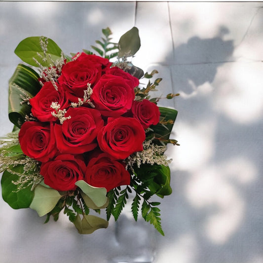 12 Hand Tied Red Roses
