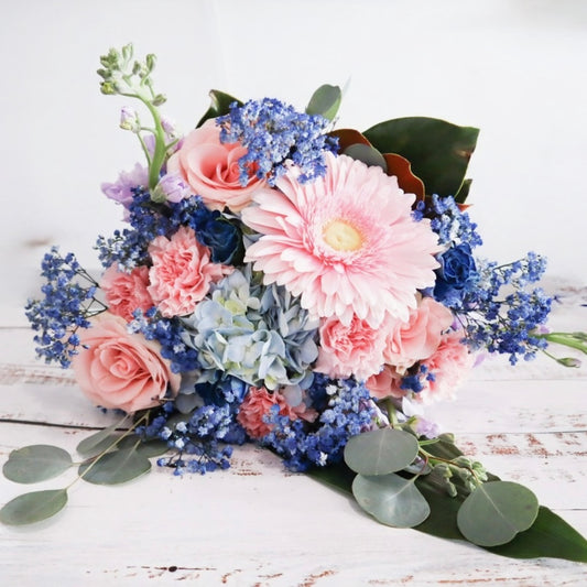 Hand Tied Designer Choice For Mom